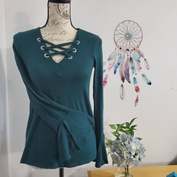 By&By Tops - 🌷5/$15 By&By Emerald Green Long Sleeve Top - S